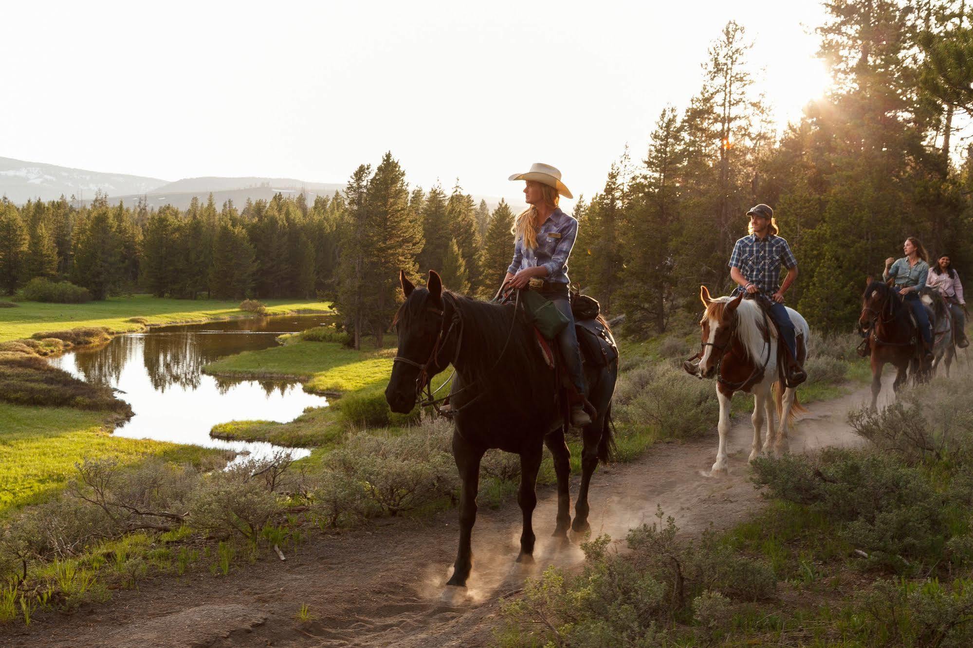 Headwaters Lodge & Cabins At Flagg Ranch Moran Luaran gambar